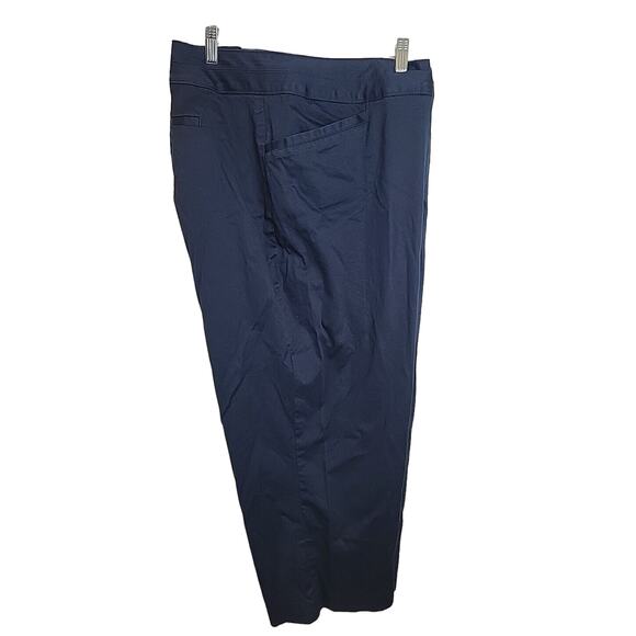 Lane Bryant Navy Blue Straight Leg High Rise Casual Cropped Pants Womens Size 26 - Picture 1 of 10